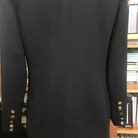 Veston - Picture 6 of 10